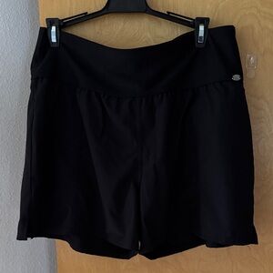 Zero Xposur Swimwear women’s shorts. Size Large. EUC